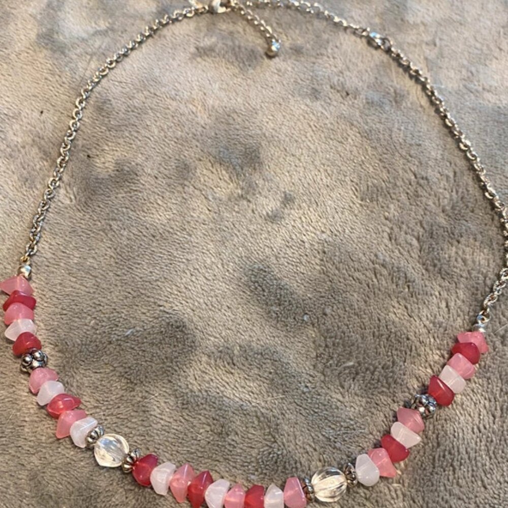 Vintage Avon SP Necklace pink white bead chips